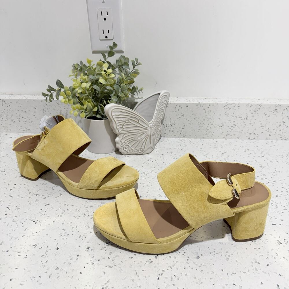 Aerosoles Camera Platform Heeled Sandal in yellow suede Size 10 KD